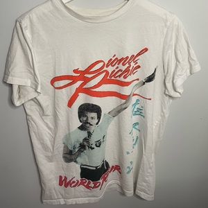 VINTAGE Lionel Richie world tour graphic tee